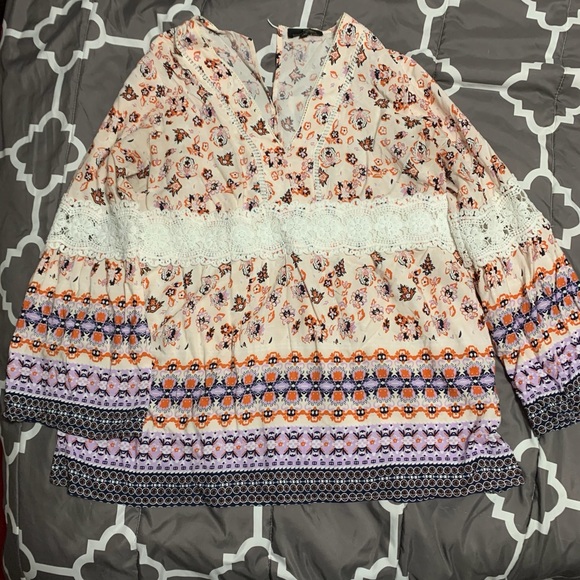 Suzanne Betro bell sleeve top - Picture 1 of 4